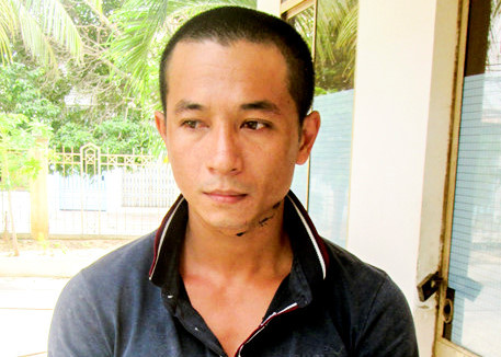 Nghi can Huỳnh Út Việt thời điểm đầu thú.