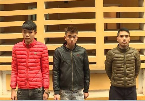 3 đối tượng Hải, Vũ và Đạt tại cơ quan công an.
