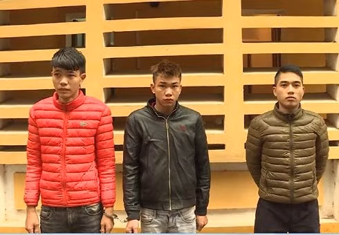 3 đối tượng Hải, Vũ và Đạt tại cơ quan công an.