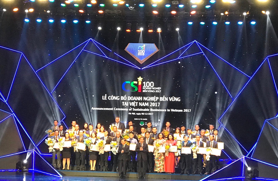 Đại diện các doanh nghiệp tại Lễ Tôn vinh.