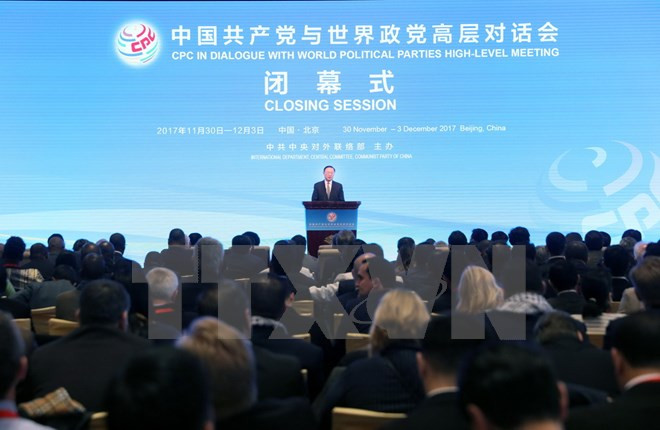 Ủy viên Bộ Chính trị Trung ương CPC, Ủy viên Quốc vụ Dương Khiết Trì phát biểu tại lễ bế mạc Hội nghị CPC ở Bắc Kinh ngày 3-12.