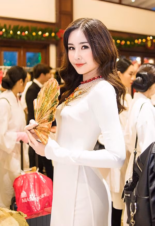 Hoa hậu dính lùm xùm đầu tiên sau khi đăng quang, nhưng cô đã tự minh oan. Ảnh: FBNV.