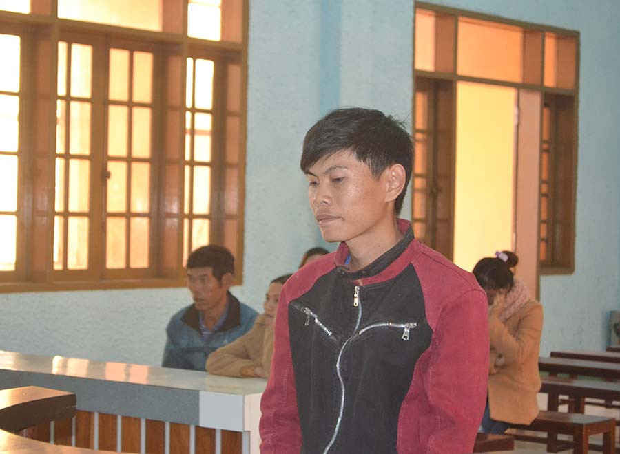 Phạm Văn Vũ tại phiên tòa phúc thẩm. Ảnh: Hoàng Minh  Phạm Văn Vũ tại phiên tòa phúc thẩm. Ảnh: Hoàng Minh