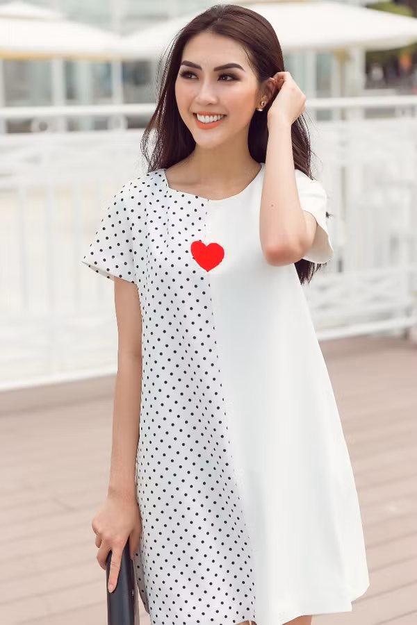  Bộ ảnh giới thiệu các mẫu trang phục giúp bạn gái dễ dàng sử dụng khi đến văn phòng, đi dạo phố và tham gia tiệc nhẹ.