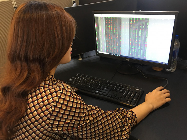  Nhà đầu tư nên tập trung vào cổ phiếu penny có nền tảng cơ bản tốt. 