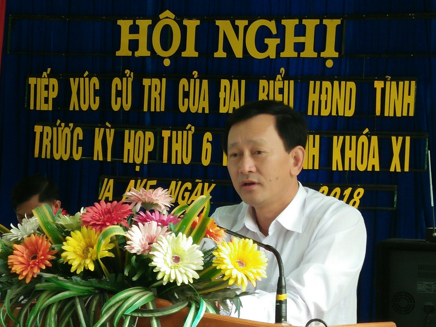 Bí thư Tỉnh ủy Dương Văn Trang phát biểu tại buổi tiếp xúc. Ảnh: T.D