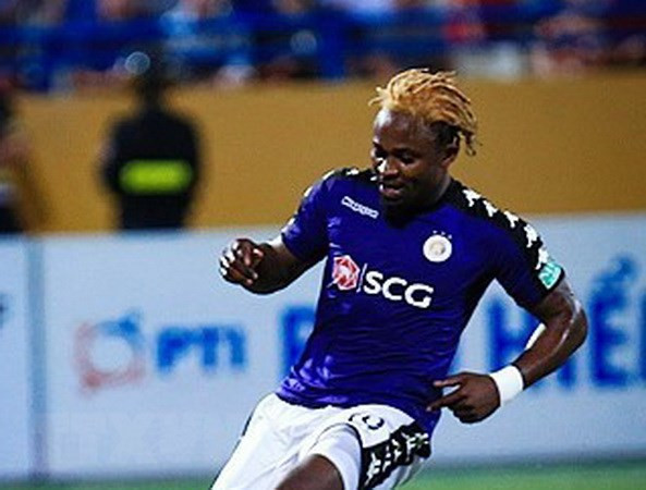 Oseni lĩnh án phạt. (Ảnh: Trọng Đạt/TTXVN)