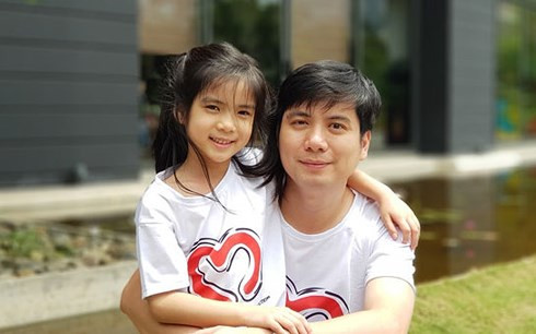 Anh Long và con gái đều mang nhóm máu hiếm (Ảnh: NVCC)