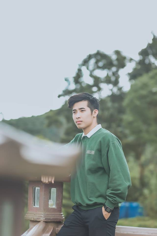 Trước đây, chàng VĐV trẻ 9x chưa từng nghĩ sau những ngày đại diện cho quốc gia đi thi đấu, khi trở về cậu sẽ gắn bó và tận tụy với công việc thầy giáo. Sau 1 lần nhận ra việc dạy học có thể truyền được đam mê và cảm hứng đến thế hệ trẻ như thế nào, Thịnh mới cảm thấy yêu và muốn cống hiến cho nghề.