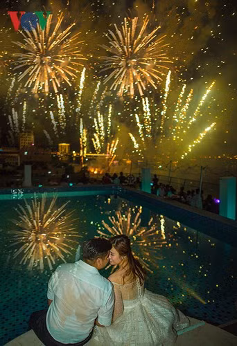  Đó là cuộc thi trình diễn pháo hoa giữa 2 đội Italy và Hong Kong-Trung Quốc.