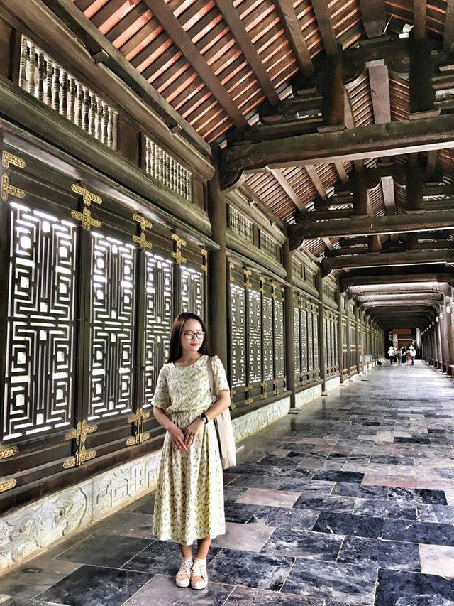 Do thời gian có hạn nên nhóm Mai chỉ có 3 tiếng khám phá chùa Bái Đính. “Ngôi chùa rất đẹp và khung cảnh, kiến trúc cực kỳ ấn tượng. Nếu muốn có những bức ảnh đẹp thì bạn nên dành nhiều thời gian khám phá nơi đây”, Mai nói.