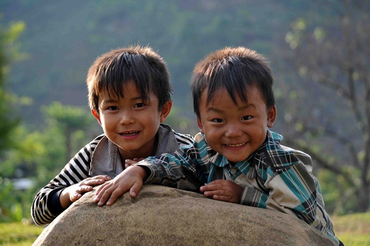  Nét vui tươi, hồn nhiên