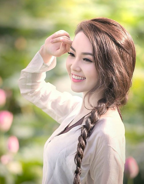 Nhiều năm theo nghề nhưng cô không cho mình ngơi nghỉ mà vẫn dành thời gian học thêm Thạc sĩ kinh doanh để nâng cao kiến thức cho lĩnh vực đang dẫn dắt. Để tập trung vào công việc làm MC và biên tập viên truyền hình, Thụy Vân chọn lọc khi tham gia các hoạt động showbiz. Nhiều năm theo nghề nhưng cô không cho mình ngơi nghỉ mà vẫn dành thời gian học thêm Thạc sĩ kinh doanh để nâng cao kiến thức cho lĩnh vực đang dẫn dắt. Để tập trung vào công việc làm MC và biên tập viên truyền hình, Thụy Vân chọn lọc khi tham gia các hoạt động showbiz.