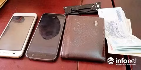 Các tang vật của vụ việc.