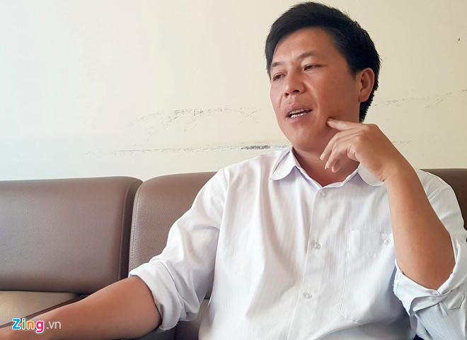Ông Tếnh A Chìa, Chủ tịch xã Lóng Luông. Ảnh: Văn Chương  Ông Tếnh A Chìa, Chủ tịch xã Lóng Luông. Ảnh: Văn Chương