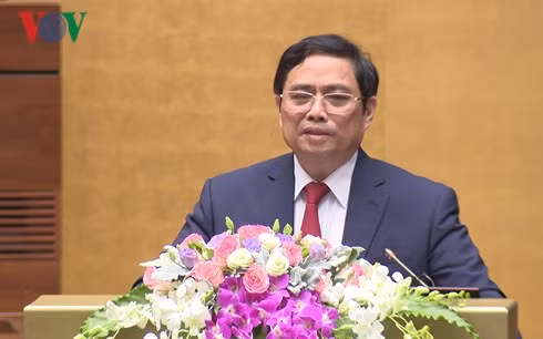  Trưởng Ban Tổ chức Trung ương Phạm Minh Chính giới thiệu Nghị quyết về công tác cán bộ (Ảnh: Dũng Hiền)