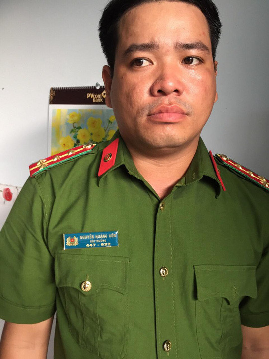 Đại úy 