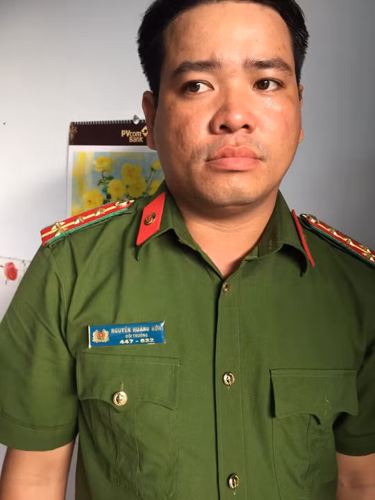 Đại úy 