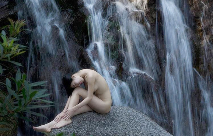  Tác phẩm Thác vắng của nghệ sĩ nhiếp ảnh Thái Phiên