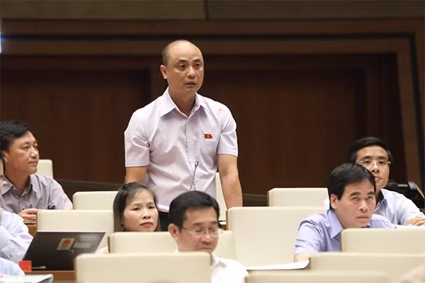  ĐB Nguyễn Phương Tuấn. Ảnh: Minh Đạt