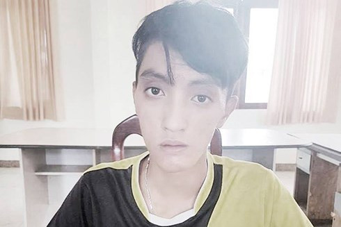 Đối tượng Nguyễn Minh Kha đã ra đầu thú sau thời gian lẩn trốn (Ảnh do Công an Bình Thuận cung cấp) Đối tượng Nguyễn Minh Kha đã ra đầu thú sau thời gian lẩn trốn (Ảnh do Công an Bình Thuận cung cấp)