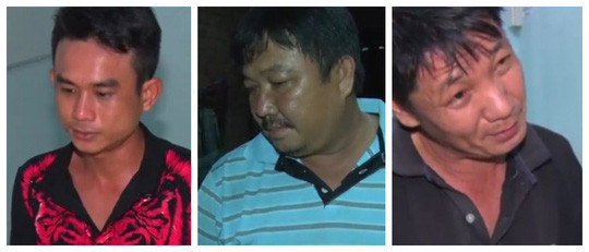 3 đối tượng bị bắt quả tang tổ chức cá cược bóng đá qua mạng. Ảnh: Công an cung cấp