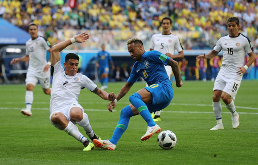  Neymar đã có bàn thắng đầu tiên của mình ở World Cup 2018. 