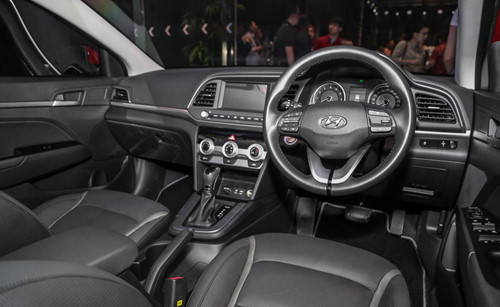 Không gian nội thất Hyundai Elantra 2019  Không gian nội thất Hyundai Elantra 2019