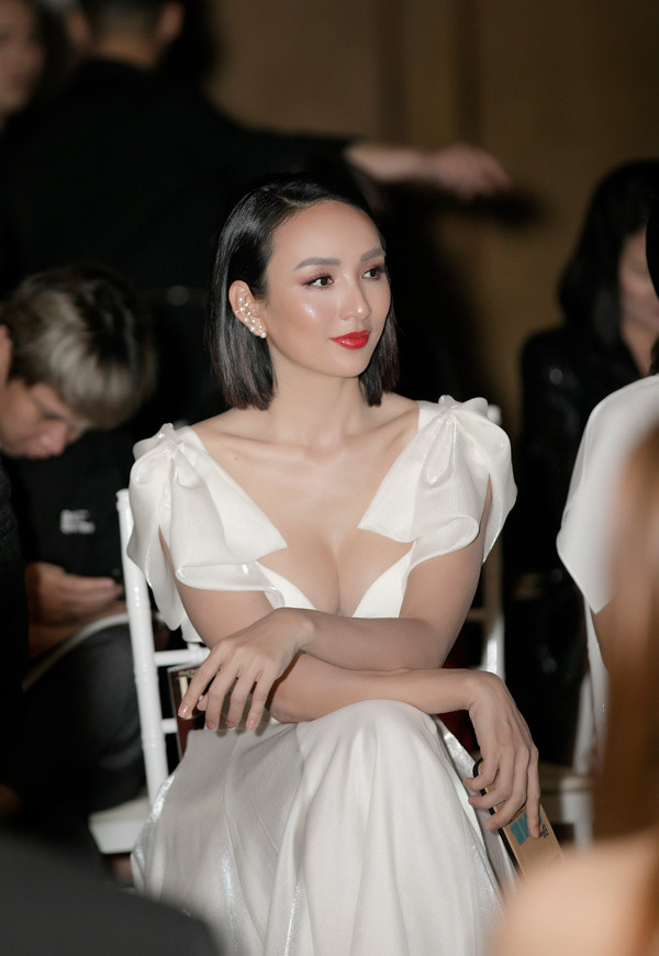 Ngọc Diễm tiết lộ, cô cập nhật và học hỏi gu làm đẹp của nữ tỷ phú tự thân trẻ nhất thế giới Kylie Jenner.  Ngọc Diễm tiết lộ, cô cập nhật và học hỏi gu làm đẹp của nữ tỷ phú tự thân trẻ nhất thế giới Kylie Jenner.
