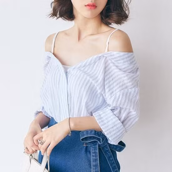  Áo trễ vai ở mùa hè 2019 được biến tấu đa dạng để thoả lòng phái đẹp trong việc chọn trang phục mix-match đồ dạo phố.