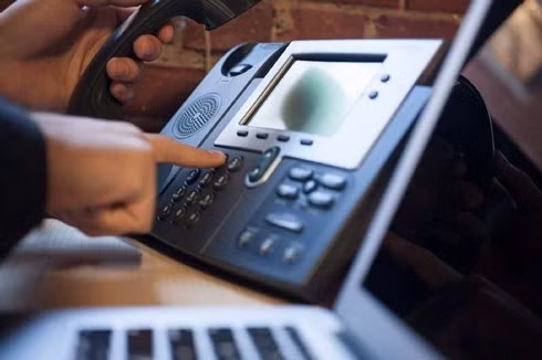 Thủ đoạn của loại tội phạm này là giả danh nhân viên.