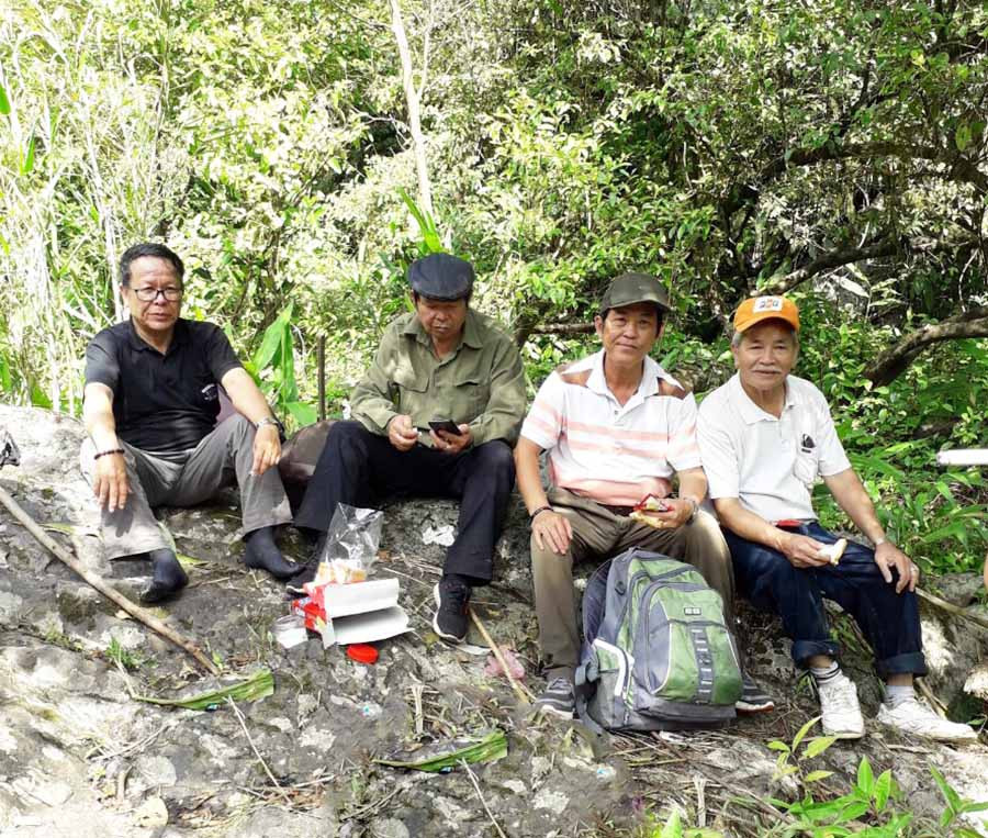  Du khách tham quan Khu Bảo tồn thiên nhiên Kon Chư Răng. Ảnh: Bùi Tấn Sĩ