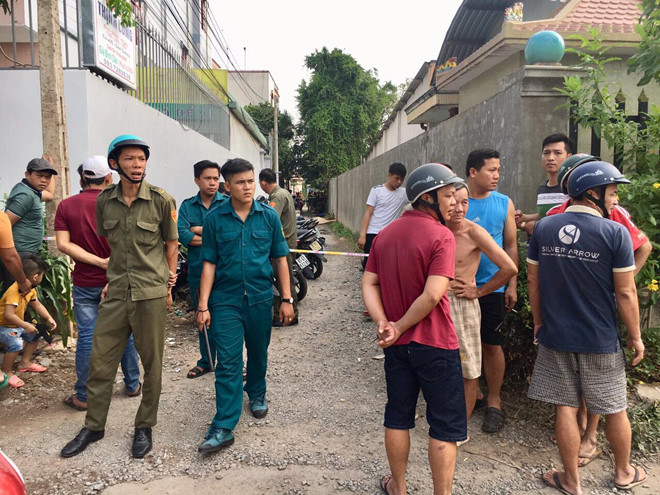  Hiện trường vụ án mạng nghiêm trọng đã được phong tỏa 