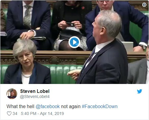 Báo cáo lỗi của người dùng lên trên Twitter.