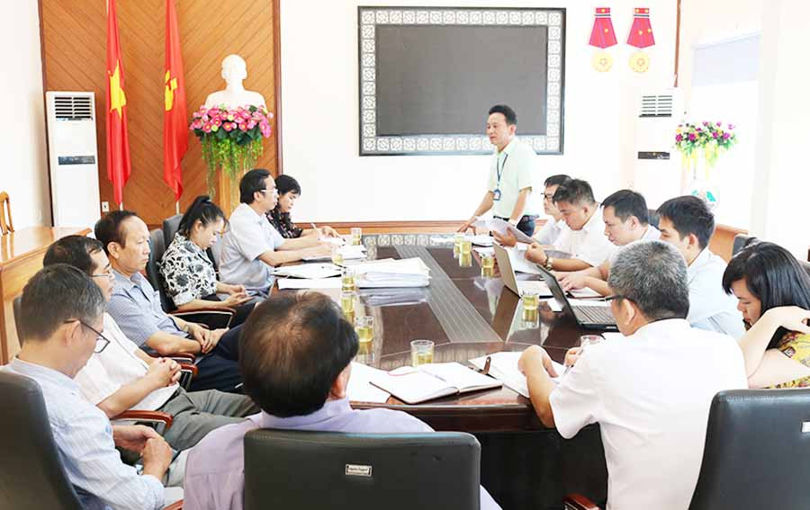  Quang cảnh buổi làm việc. Ảnh: N.S