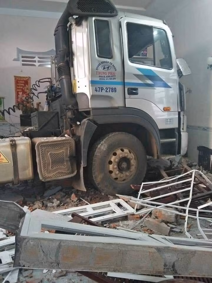 Hiện trường vụ tai nạn. 