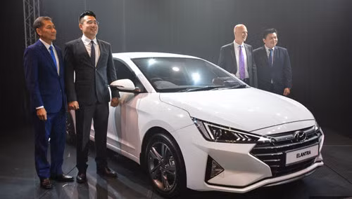  Liên doanh Hyundai-Sime Darby Motors (HSDM) vừa trình làng phiên bản Hyundai Elantra 2019 tại Malaysia