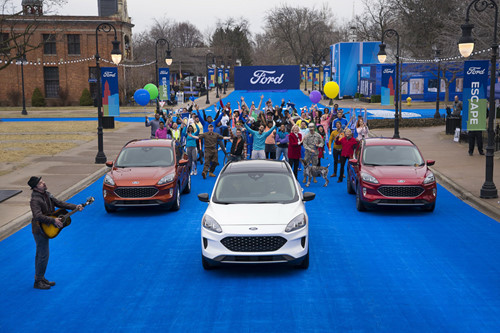 Escape mới có tới 5 phiên bản khác nhau tại Mỹ