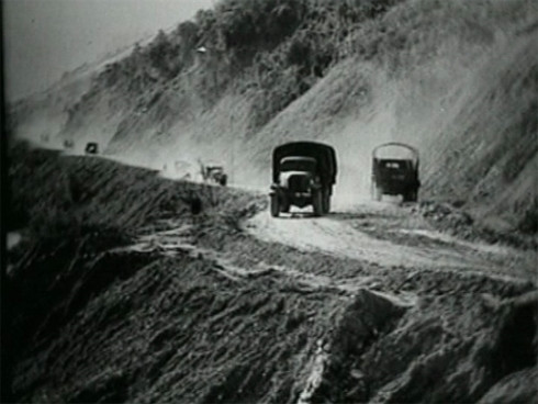 Đường Trường Sơn huyền thoại. Ảnh: TL