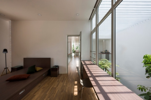 Khu vực phòng ngủ bố trí ở tầng 2 tạo nên sự riêng tư cho các thành viên.