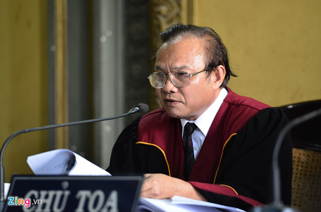 Chủ tọa Nguyễn Văn Xuân là người phân xử sơ thẩm vụ ly hôn của vợ chồng ông Vũ. Ảnh: Lê Quân.