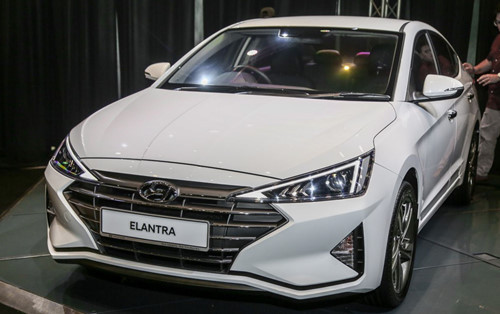 Phần đầu xe Hyundai Elantra 2019 làm mới hoàn toàn  Phần đầu xe Hyundai Elantra 2019 làm mới hoàn toàn