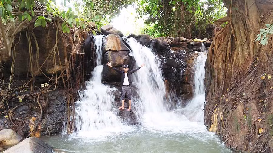  Vẻ đẹp quyến rũ của thác Bà Mèo. Ảnh: H.H