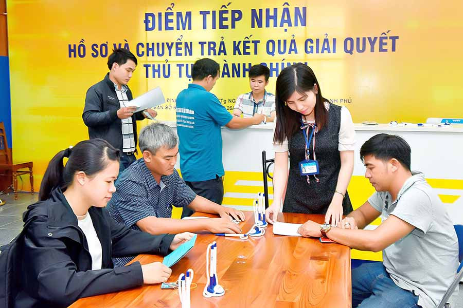  Cộng đồng doanh nghiệp đánh giá cao nỗ lực cải cách hành chính của tỉnh. Ảnh: ĐỨC THỤY