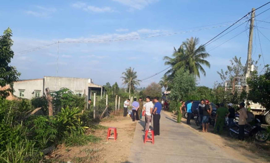 Hiện trường của vụ án mạng. Ảnh: Văn Ngọc Hiện trường của vụ án mạng. Ảnh: Văn Ngọc