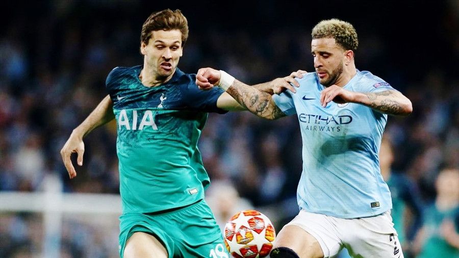  Man City và Tottenham sẽ phải quyết đấu trên sân Etihad. Ảnh: DM