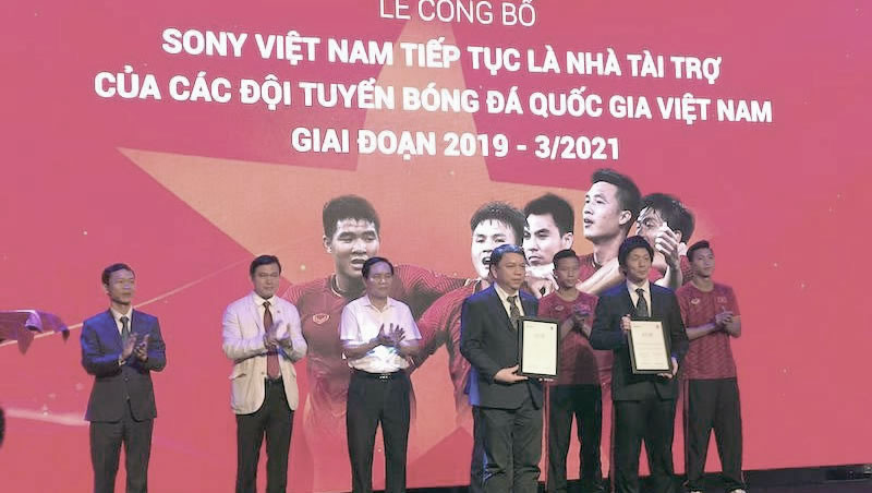 Sony Việt Nam tiếp tục đồng hành cùng các đội tuyển Việt Nam. 