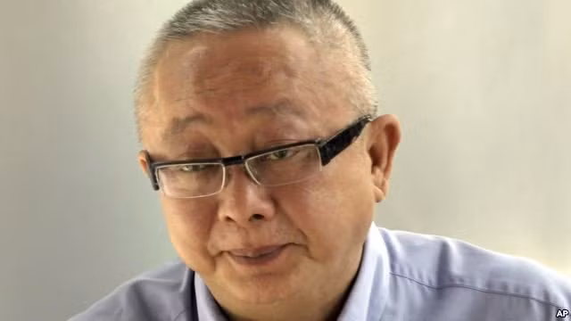 Thủ lĩnh áo vàng Thái Lan Sondhi Limthongkul.