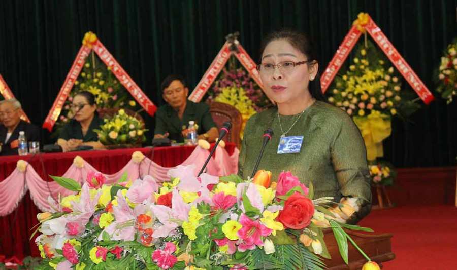 Đồng chí Huỳnh Nữ Thu Hà-Ủy viên Ban Thường vụ Tỉnh ủy, Phó Chủ tịch UBND tỉnh phát biểu tại Đại hội. Ảnh: Phan Lài