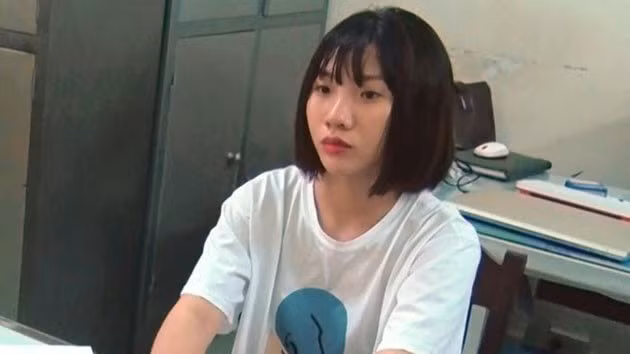  Thiếu nữ Nguyễn Huỳnh Anh Thư gây ra hàng loạt vụ trộm khi đang bị truy nã. Ảnh CA 